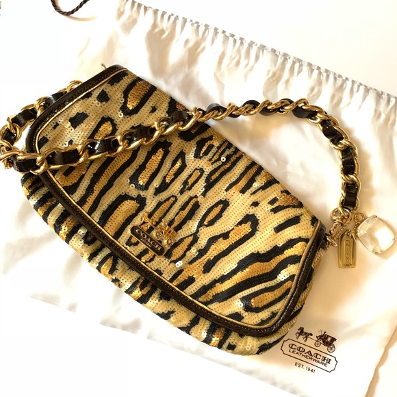 Coach Handbags - Coach special edition sequin shoulder chain bag
